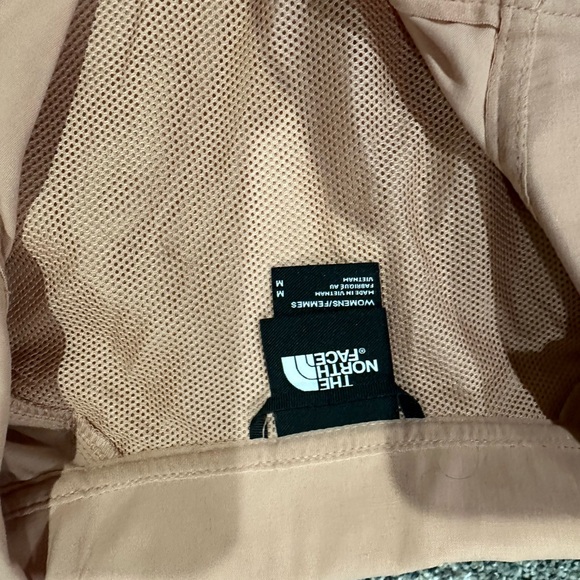 North face color block pull over - Picture 2 of 2